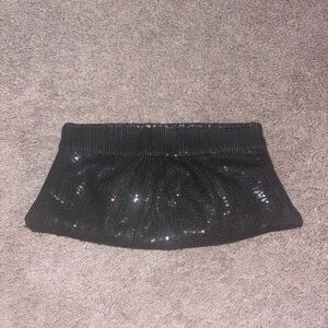 Sequin Cluth